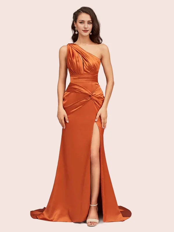 Robe longue sirène sexy à une épaule et fente latérale en satin doux, robe de soirée sans manches